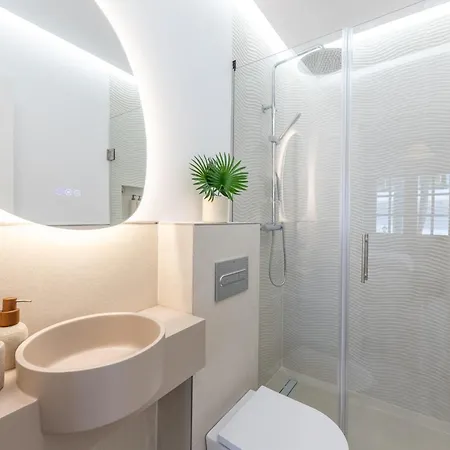 Aurora Boutique House - Only Adults فندق مبيت وإفطار