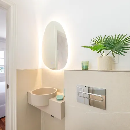 Aurora Boutique House - Only Adults Bed & Breakfast *